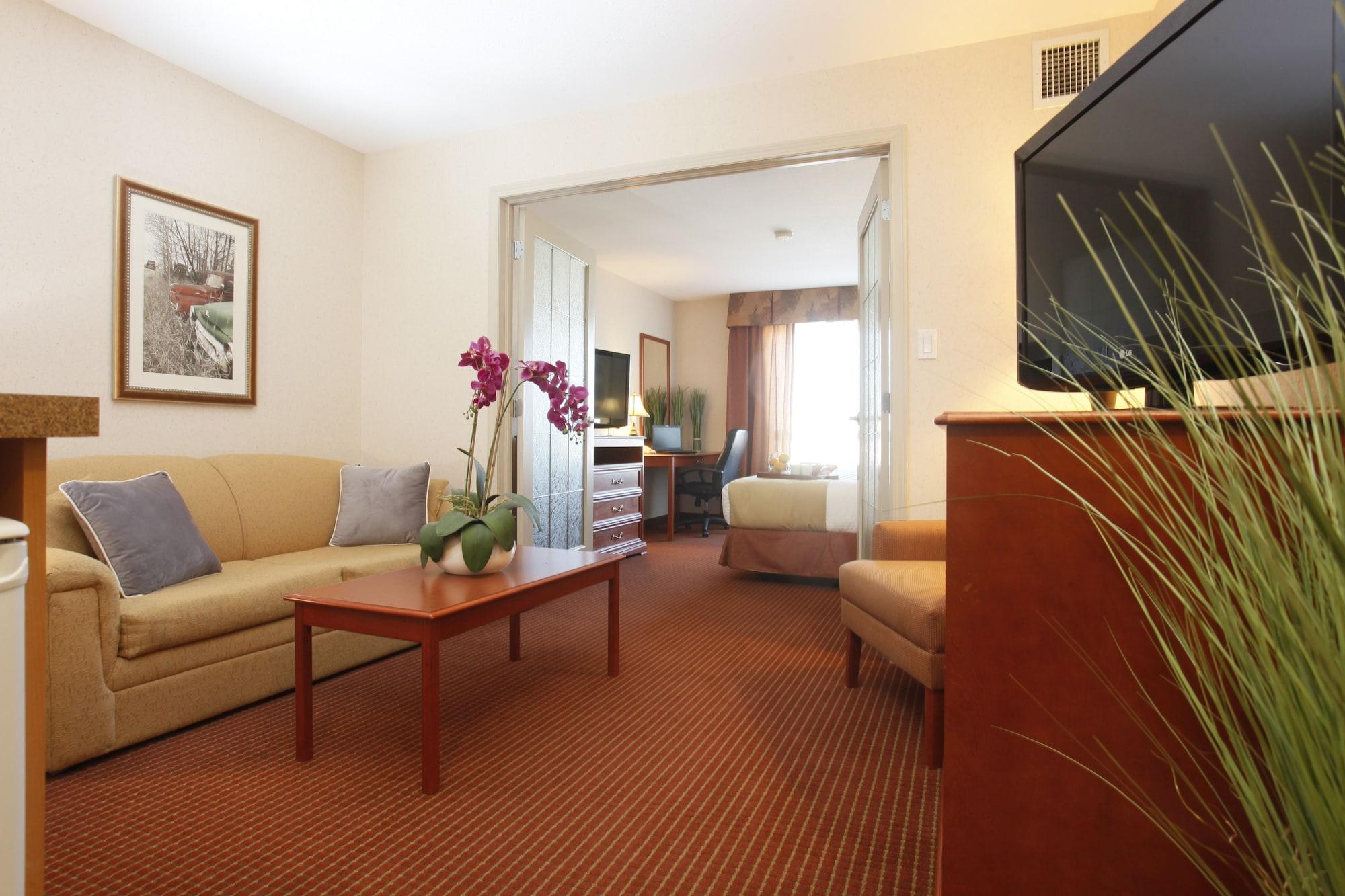 Stonebridge Hotel דוסון קריק מראה חיצוני תמונה