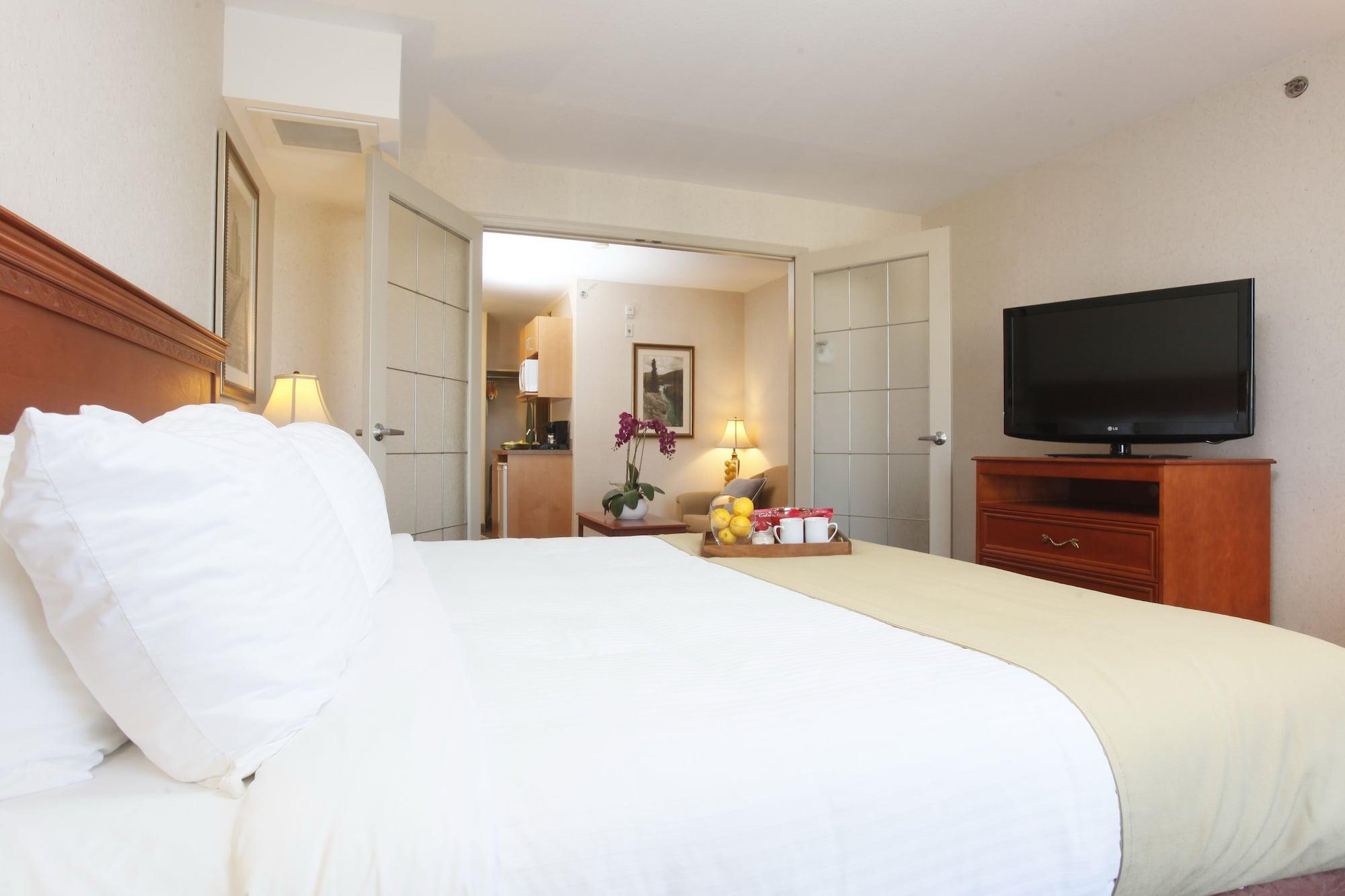 Stonebridge Hotel דוסון קריק מראה חיצוני תמונה
