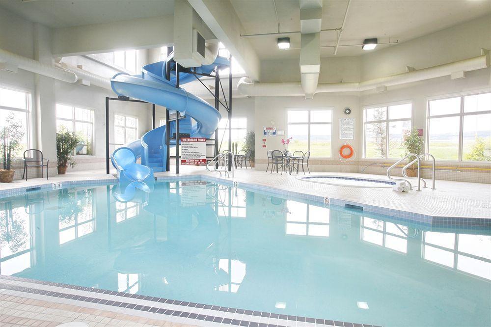 Stonebridge Hotel דוסון קריק מראה חיצוני תמונה