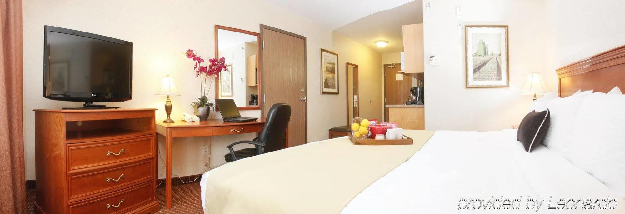 Stonebridge Hotel דוסון קריק מראה חיצוני תמונה