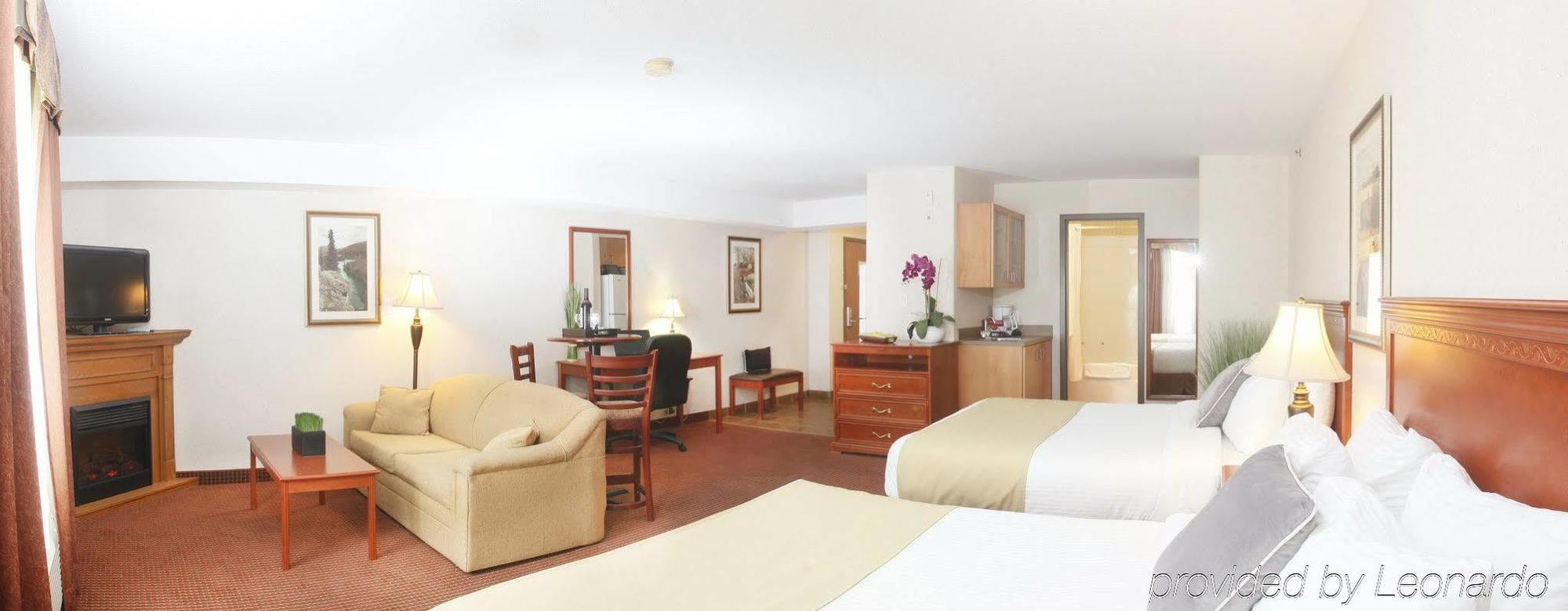 Stonebridge Hotel דוסון קריק מראה חיצוני תמונה